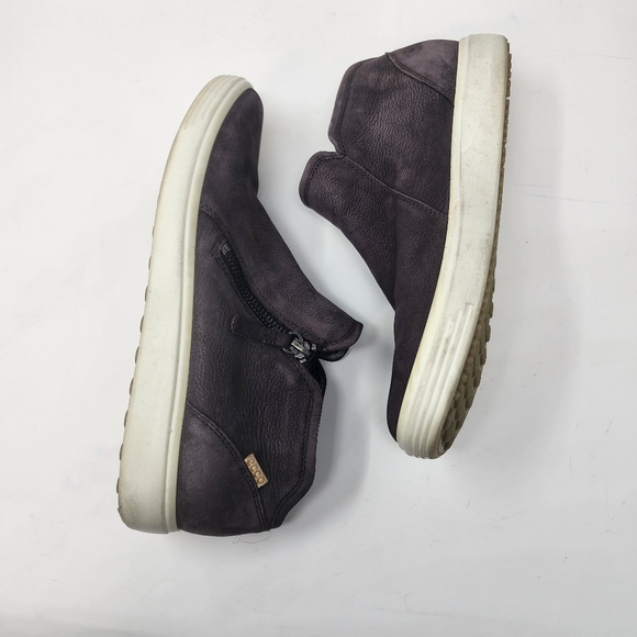 Ecco Women's Soft 7 Black Powder Zip Bootie Size 10 - Picture 8 of 15